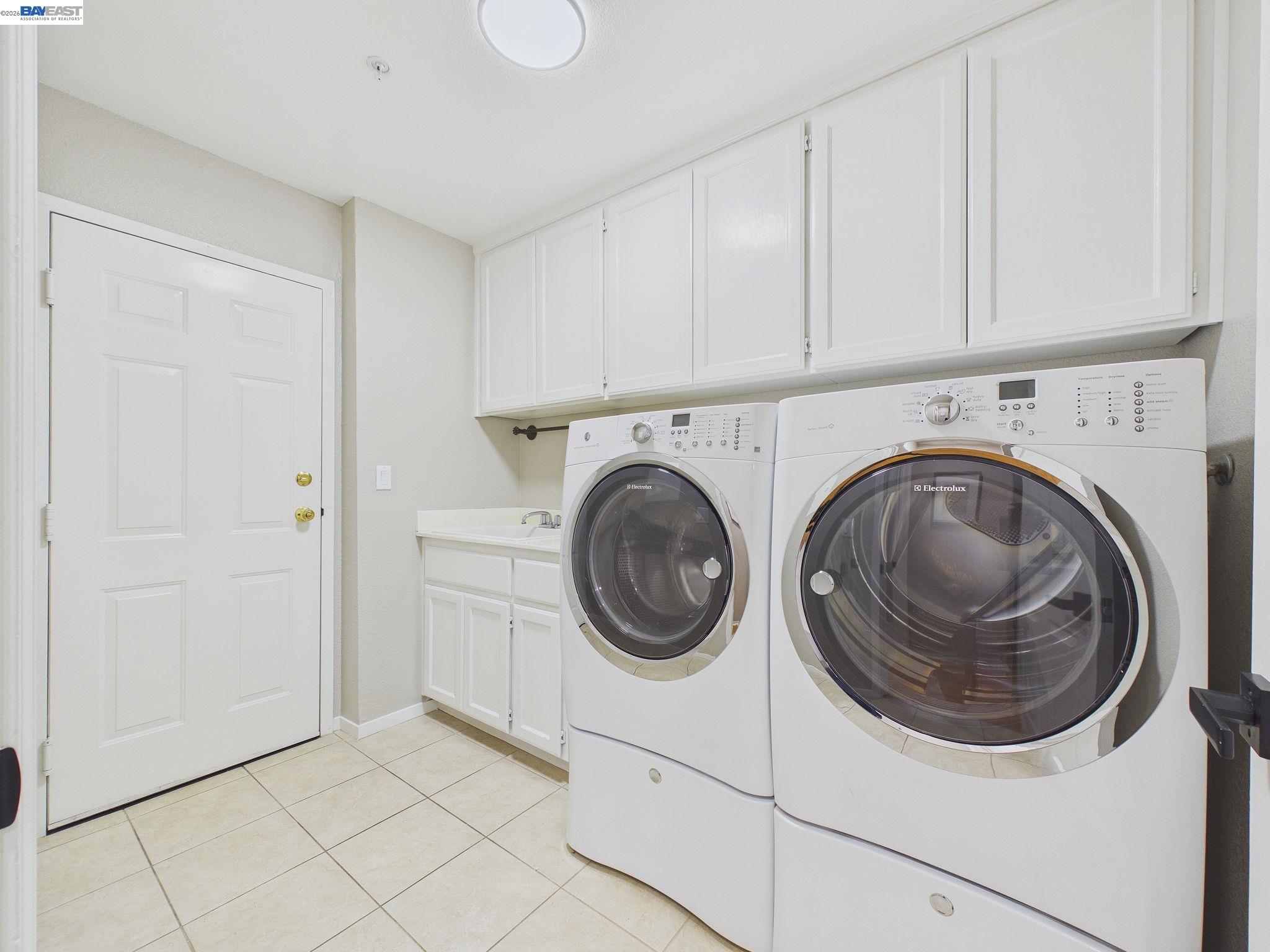 320 Sutter Creek Lane San Ramon, CA 94583 - Photo 19 of 43