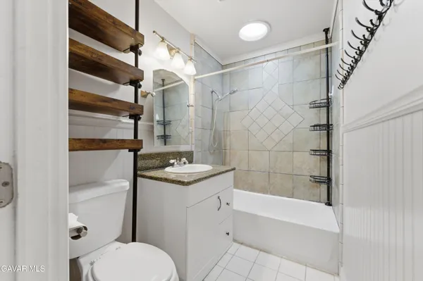 $3,450 | 13237 East Ave W 8, Pearblossom, CA 93553