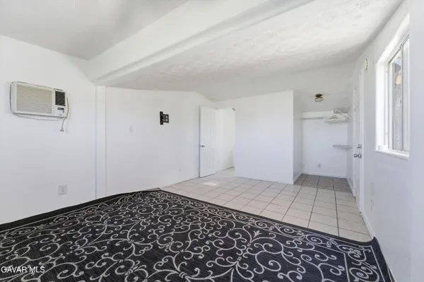 $3,450 | 13237 East Ave W 8, Pearblossom, CA 93553