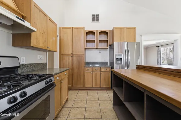 $3,450 | 13237 East Ave W 8, Pearblossom, CA 93553