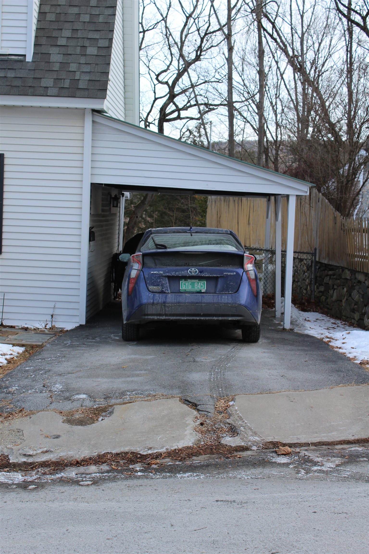 63 Coolidge Road Springfield, VT 05156 - Photo 3 of 9