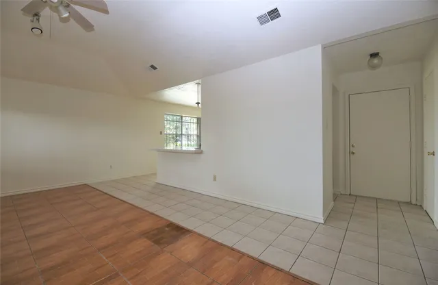 $1,650 | 14211 Timberhaven Drive, Houston, TX 77066