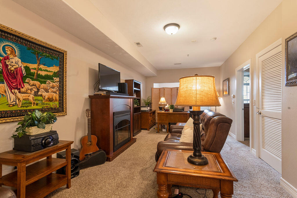 180 Grace Chapel Road, Unit 210 Blue Eye, MO 65611 - Photo 10 of 21 DSC_6327