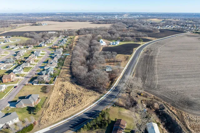 $1,400,000 | 51671 Lor Ray Drive, Mankato, MN 56003