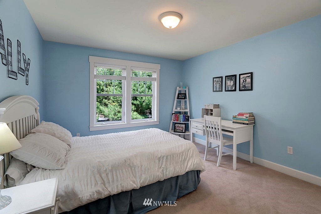 6405 Haley Loop Road Northeast Bainbridge Island, WA 98110 - Photo 19 of 25