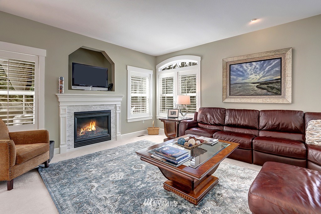 6405 Haley Loop Road Northeast Bainbridge Island, WA 98110 - Photo 5 of 25