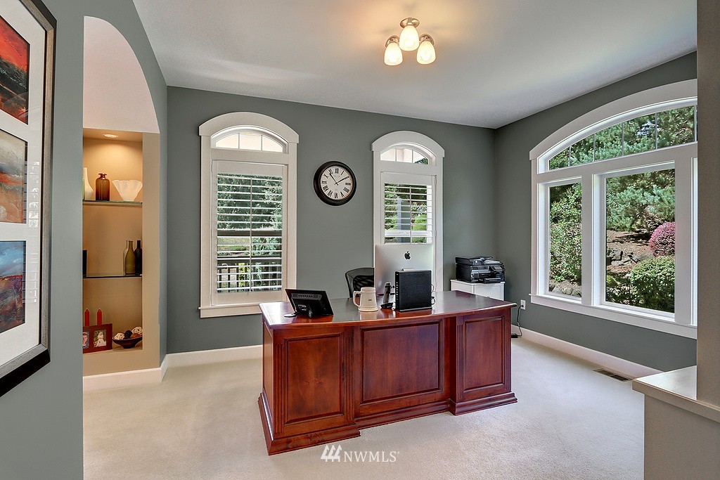 6405 Haley Loop Road Northeast Bainbridge Island, WA 98110 - Photo 8 of 25
