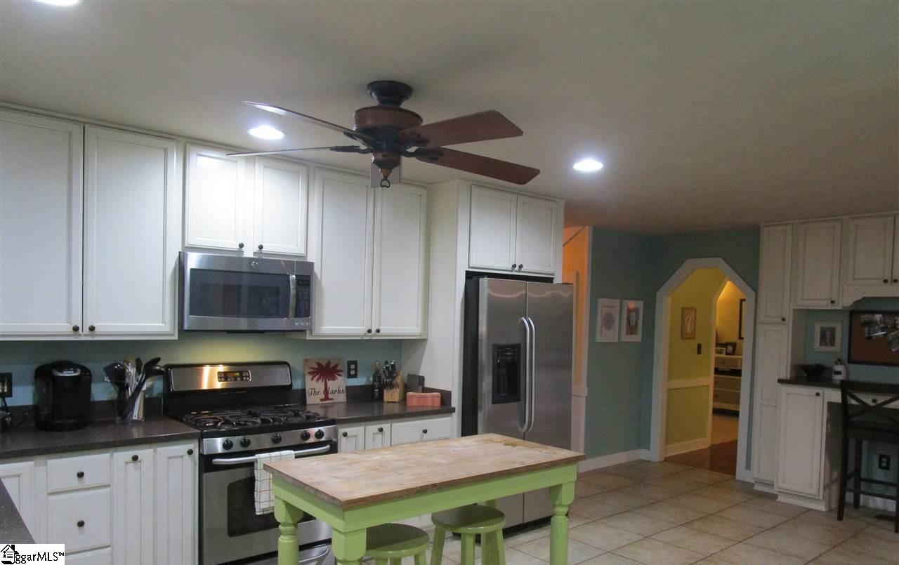 414 Ashley Downs Anderson, SC 29621 - Photo 2 of 35 Gallery Image 2