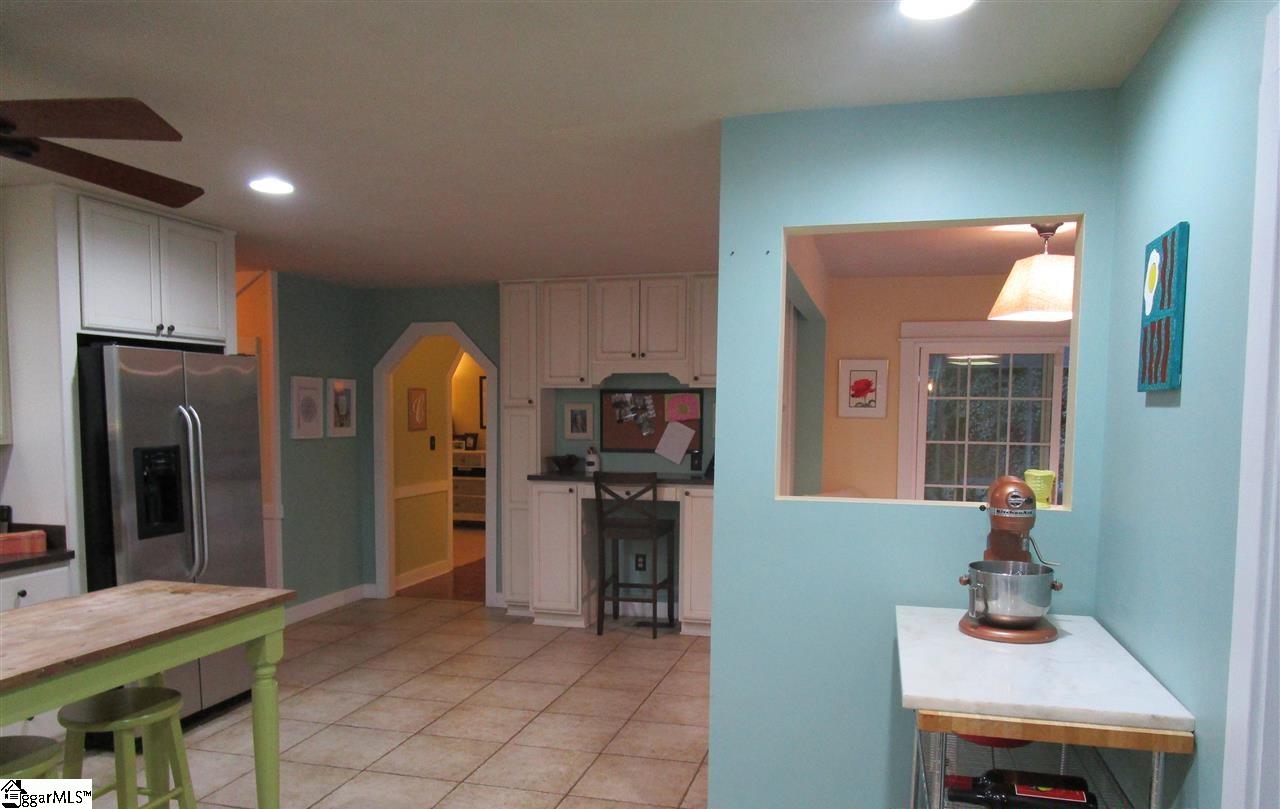414 Ashley Downs Anderson, SC 29621 - Photo 4 of 35 Gallery Image 4