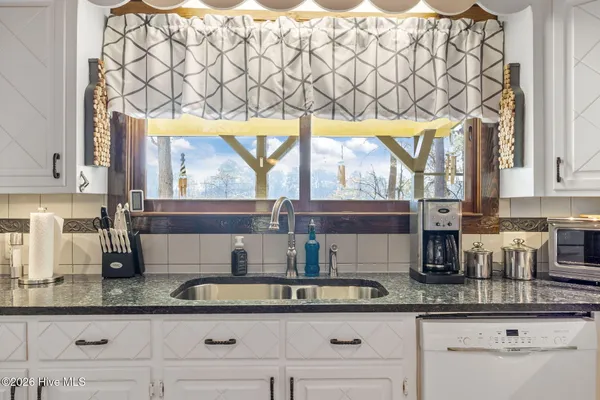 $945,000 | 758 Sawmill Landing Road, Bath, NC 27808