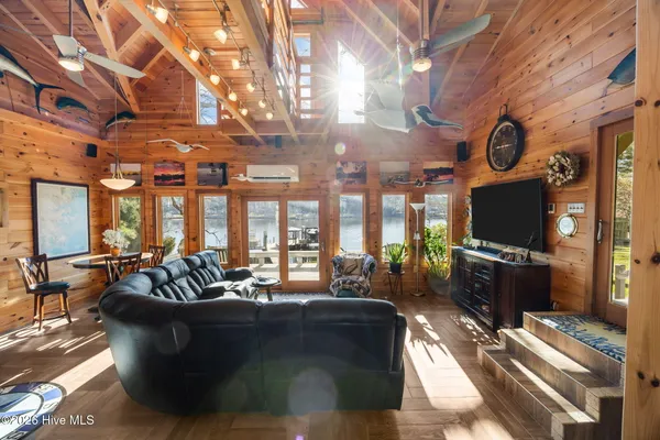 $945,000 | 758 Sawmill Landing Road, Bath, NC 27808