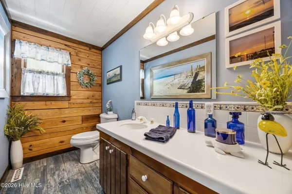 $945,000 | 758 Sawmill Landing Road, Bath, NC 27808