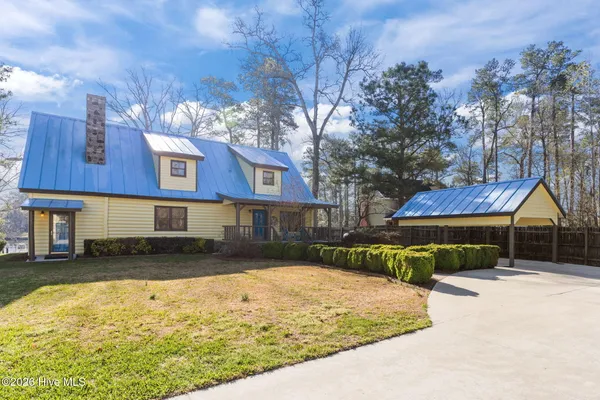 $945,000 | 758 Sawmill Landing Road, Bath, NC 27808