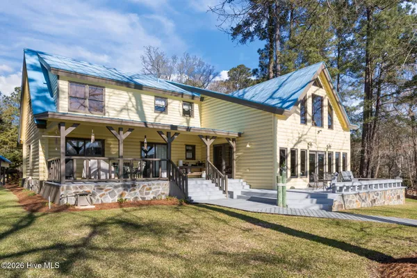 $945,000 | 758 Sawmill Landing Road, Bath, NC 27808