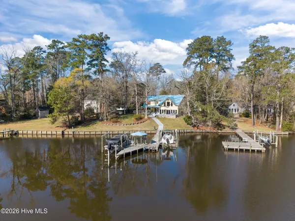 $945,000 | 758 Sawmill Landing Road, Bath, NC 27808