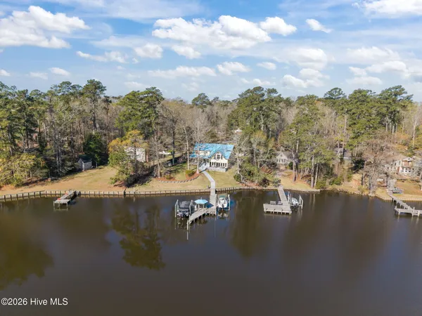 $945,000 | 758 Sawmill Landing Road, Bath, NC 27808