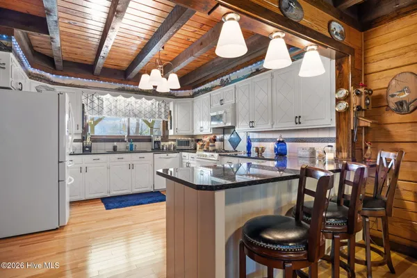 $945,000 | 758 Sawmill Landing Road, Bath, NC 27808