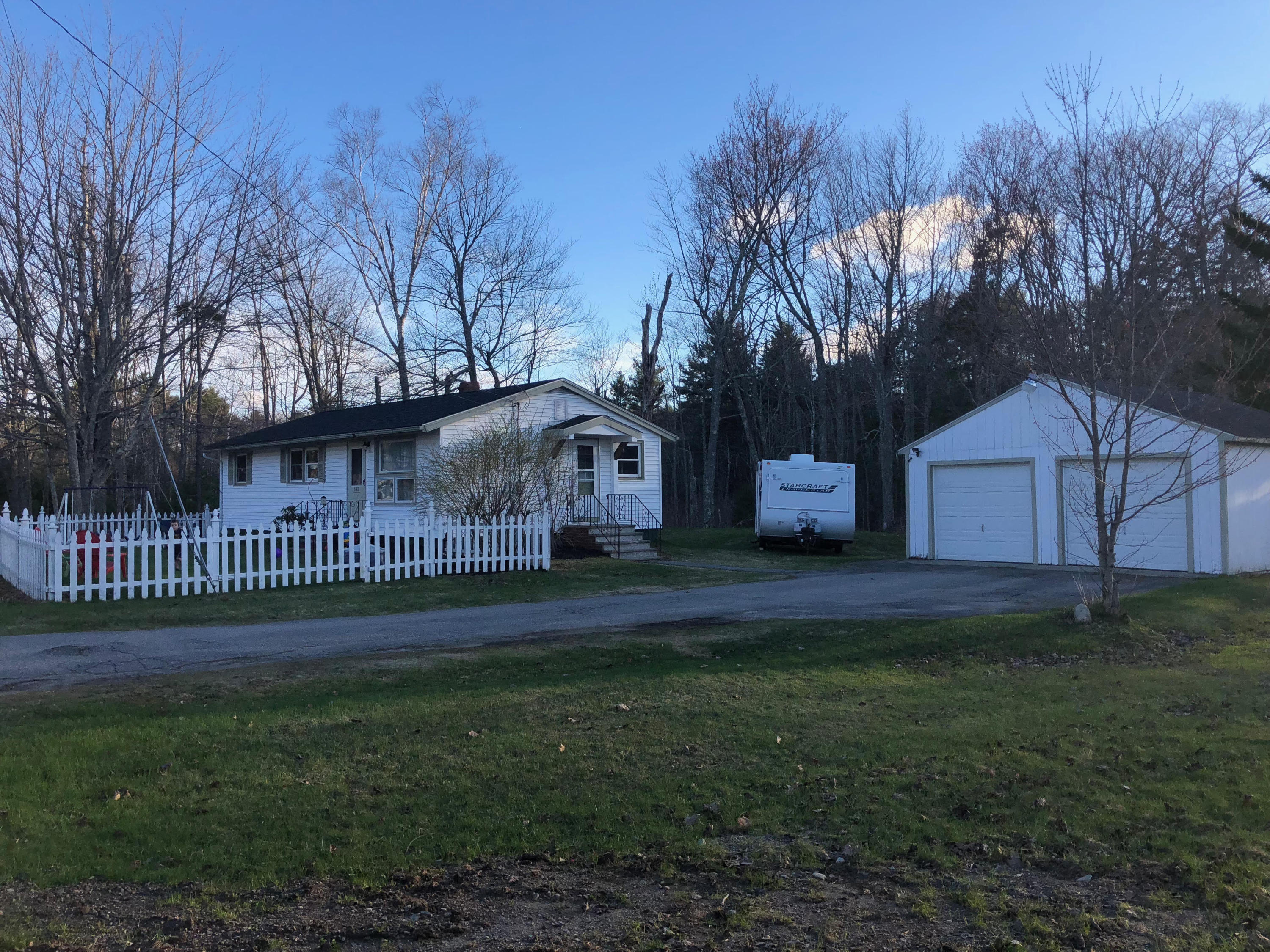 548 Washington Road Waldoboro, ME 04572 - Photo 3 of 18 House and Garage