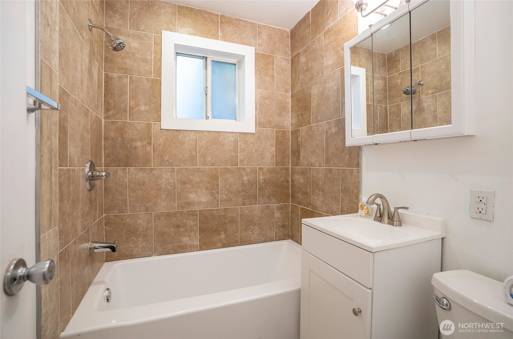 407 18th Street Southwest Puyallup, WA 98371 - Photo 23 of 39