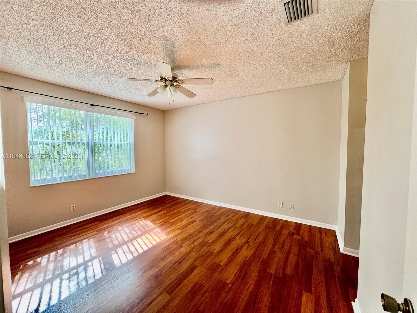549 Racquet Club Road, Unit 32 Weston, FL 33326 - Photo 11 of 15