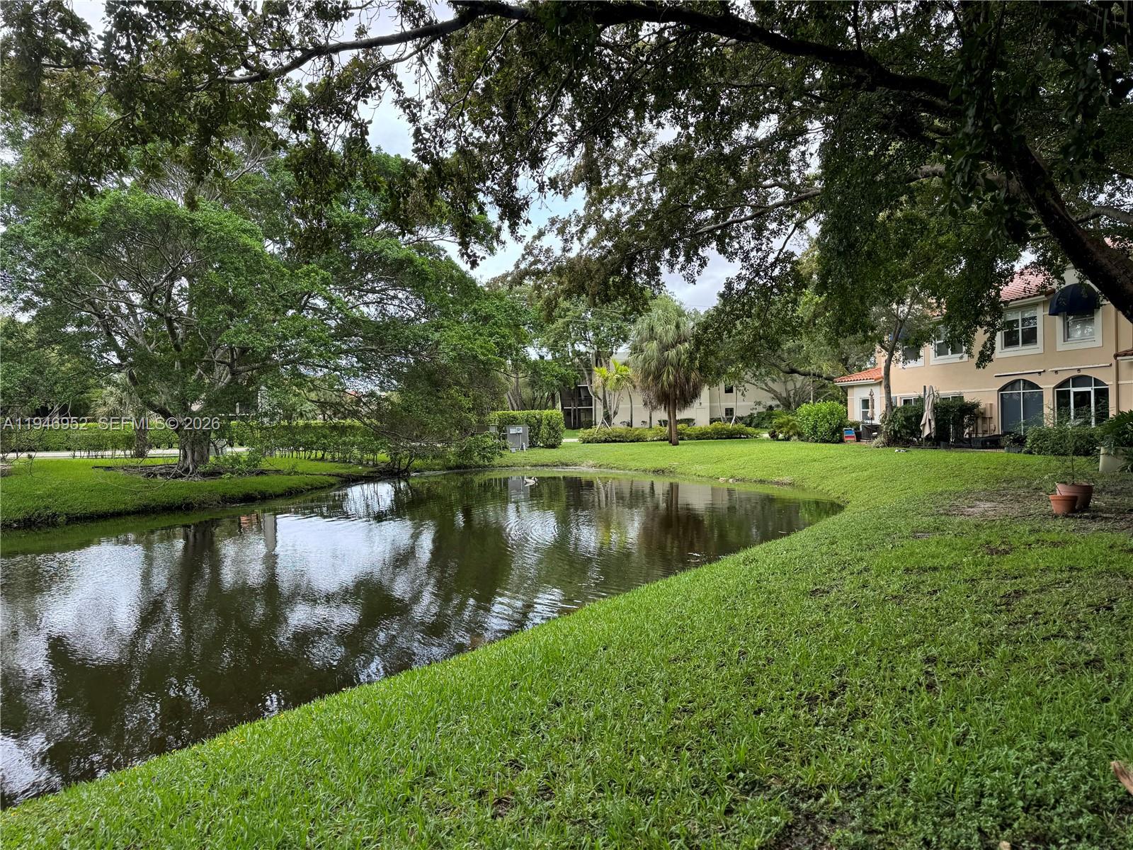 549 Racquet Club Road, Unit 32 Weston, FL 33326 - Photo 3 of 15