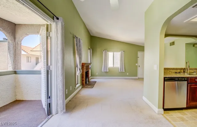 $1,200 | 2212 Sunfish Drive, Unit C, Henderson, NV 89014