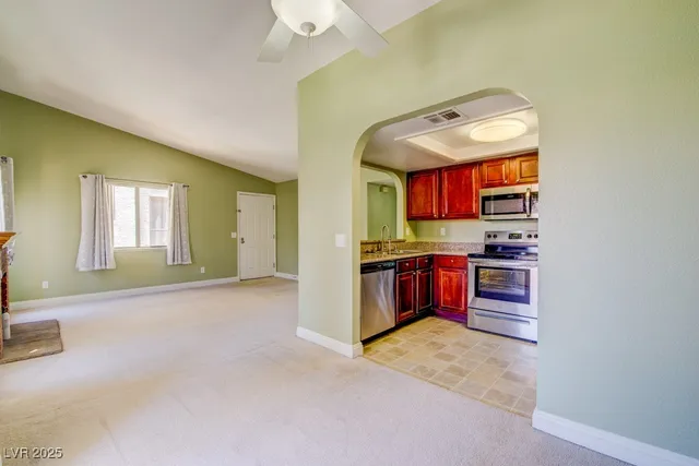 $1,200 | 2212 Sunfish Drive, Unit C, Henderson, NV 89014