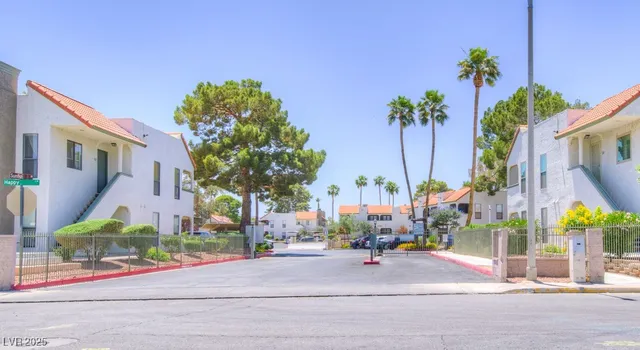 $1,200 | 2212 Sunfish Drive, Unit C, Henderson, NV 89014