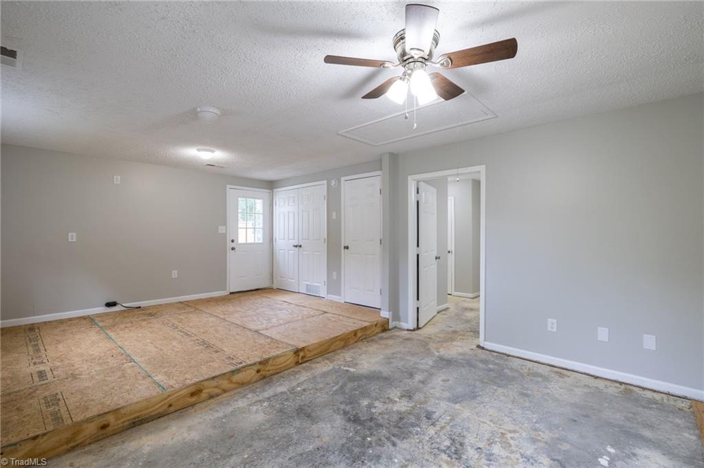 7211 Mason Road Climax, NC 27233 - Photo 26 of 31 The inside of the garage was converted to become an additional living quarters or would make the perfect office or artist retreat. Agents please see agent only notes