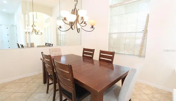 $3,895 | 5522 Eastwind Drive, Sarasota, FL 34233