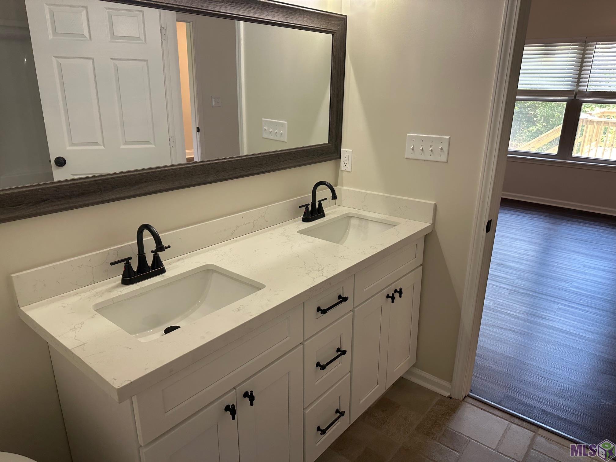 5139 Island Road Jarreau, LA 70749 - Photo 11 of 19