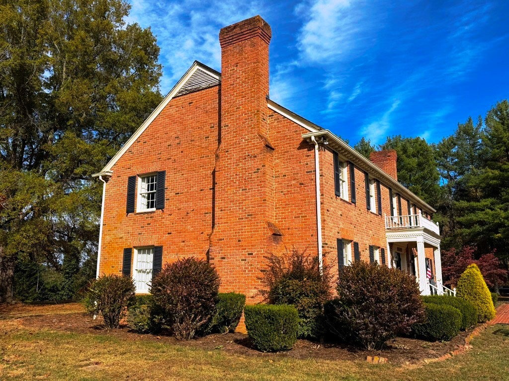 1210 West Ridge Road Wytheville, VA 24382 - Photo 8 of 45 Gallery Image 8
