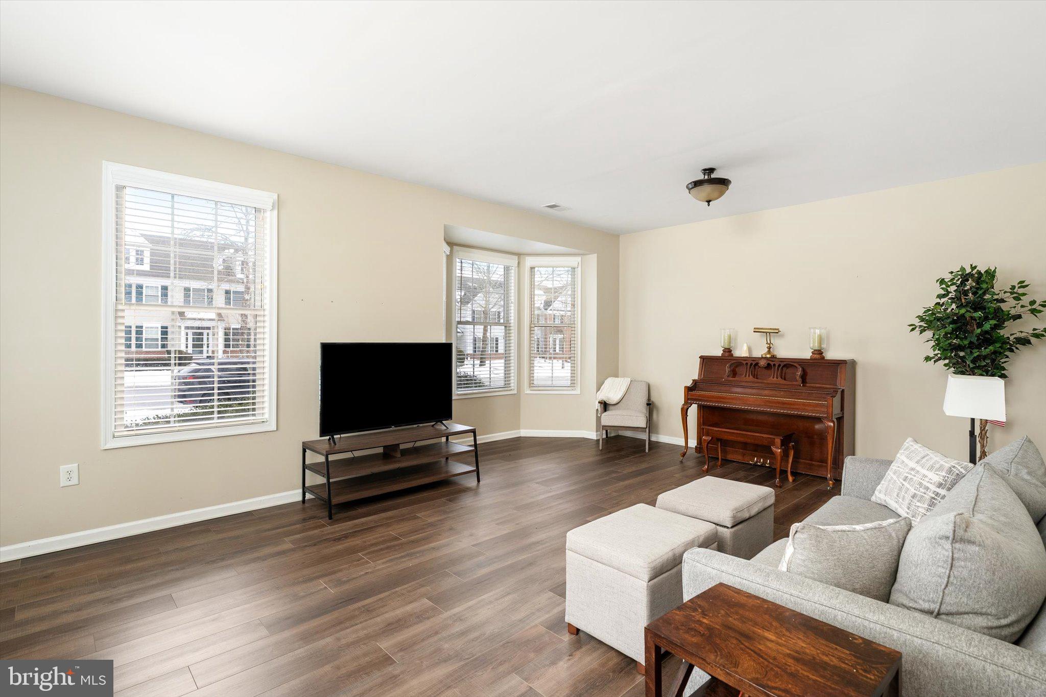 25 Saddle Way Chesterfield, NJ 08515 - Photo 14 of 34