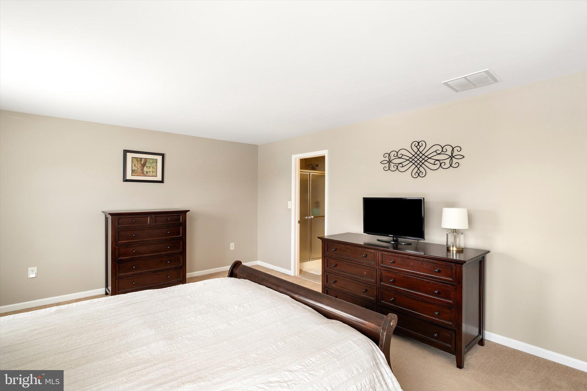 25 Saddle Way Chesterfield, NJ 08515 - Photo 20 of 34