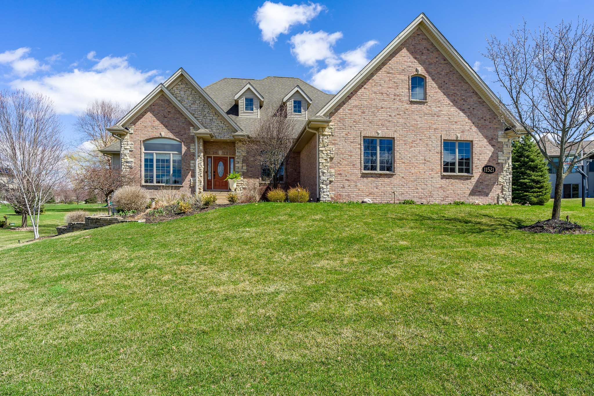 11521 Ridgecrest Drive Roscoe, IL 61073 - Photo 11 of 75 Gallery Image 11