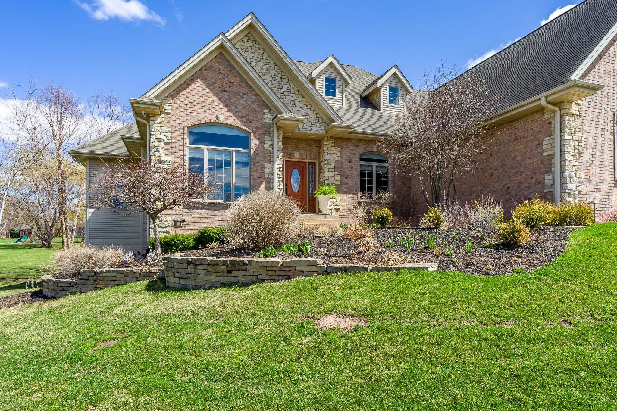 11521 Ridgecrest Drive Roscoe, IL 61073 - Photo 12 of 75 Gallery Image 12
