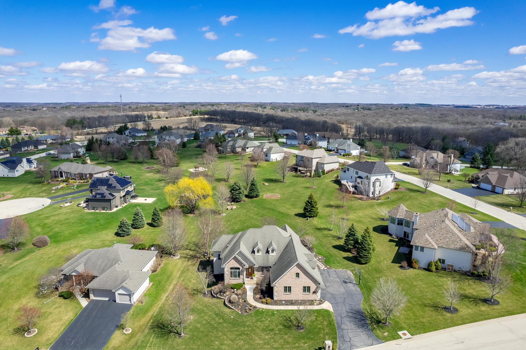 11521 Ridgecrest Drive Roscoe, IL 61073 - Photo 4 of 75 Gallery Image 4