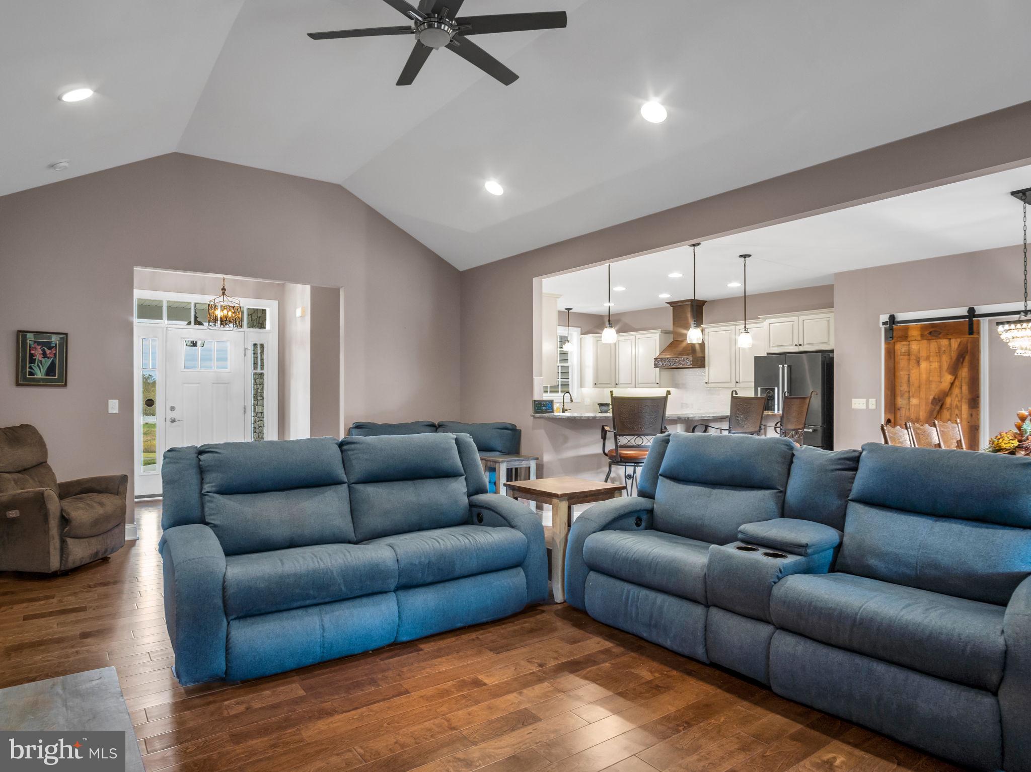 984 Pine Road Carlisle, PA 17015 - Photo 18 of 70 a living room with furniture and a large window
