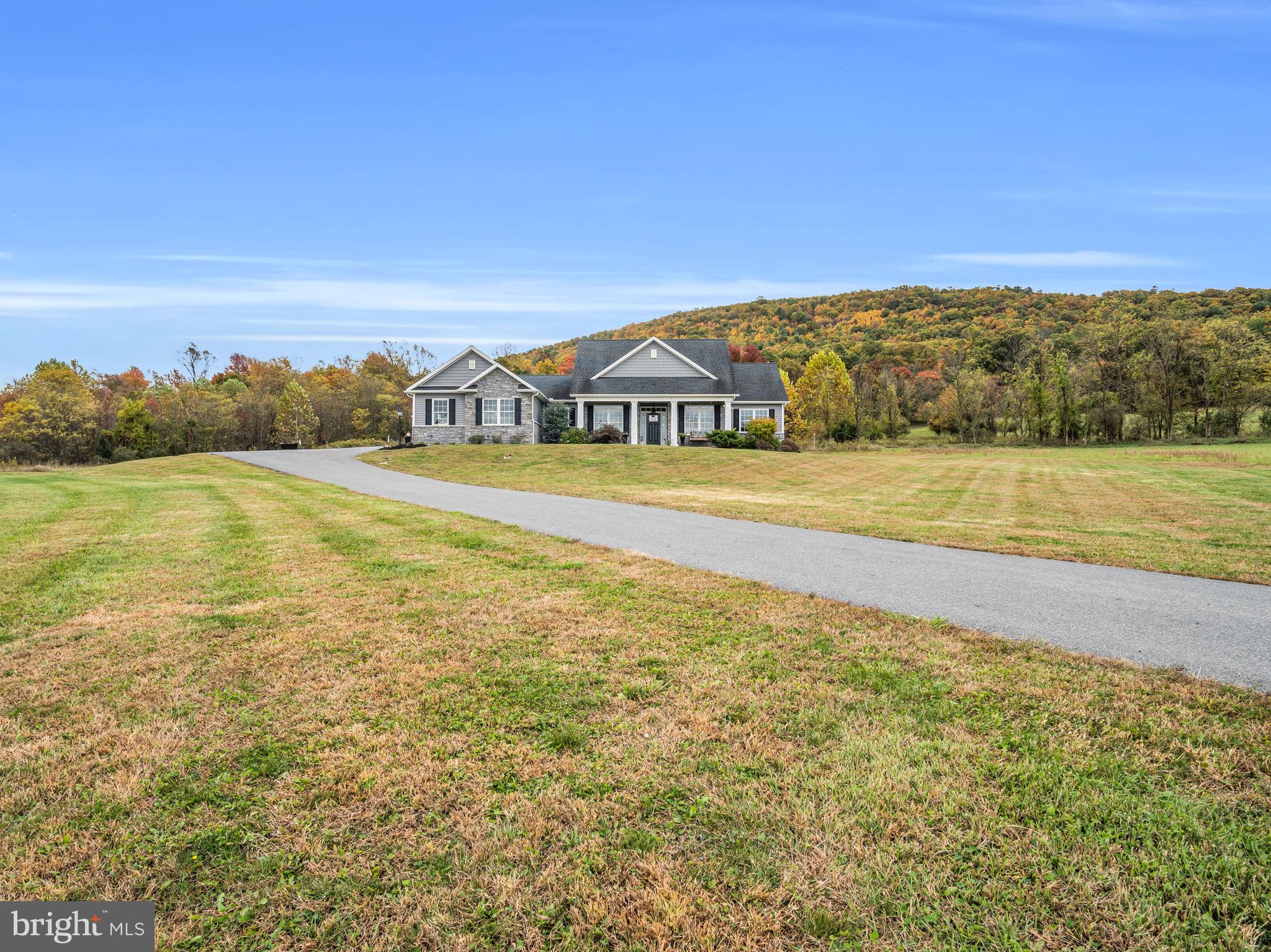 984 Pine Road Carlisle, PA 17015 - Photo 4 of 70 a view of an ocean and beach