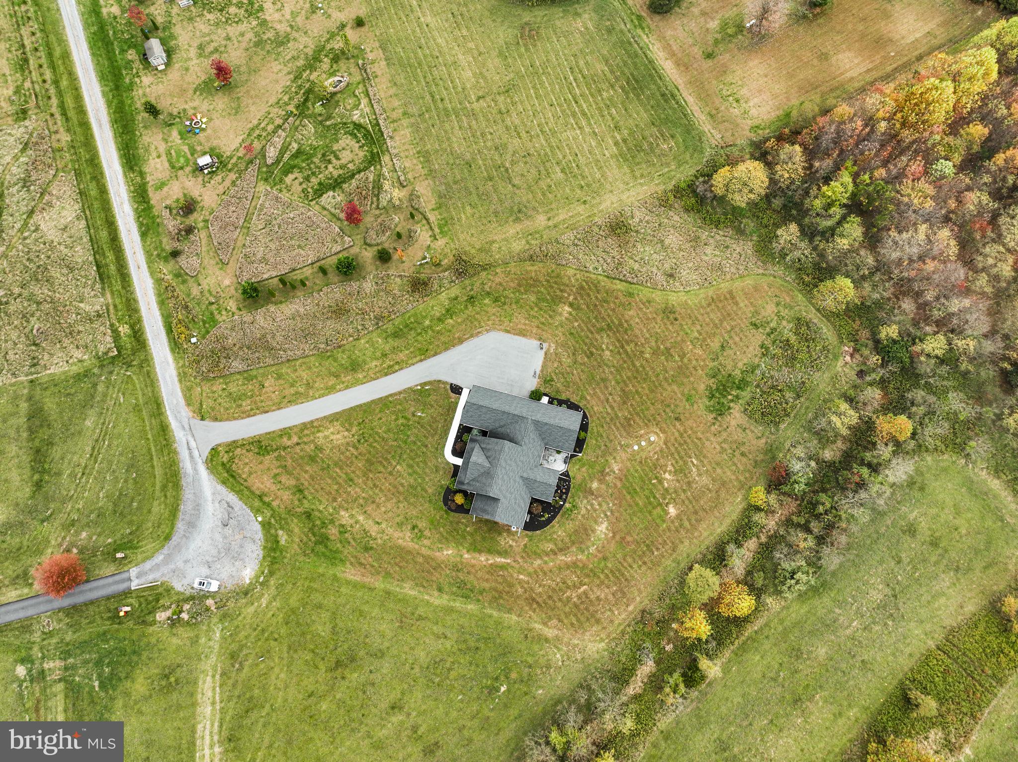 984 Pine Road Carlisle, PA 17015 - Photo 64 of 70 a bathroom with a sink