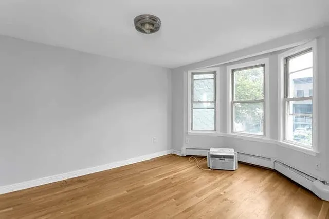 $999,000 | 334 Webster Avenue, Jersey City, NJ 07307