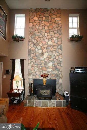 19999 Colchester Road Purcellville, VA 20132 - Photo 16 of 29 Fireplace