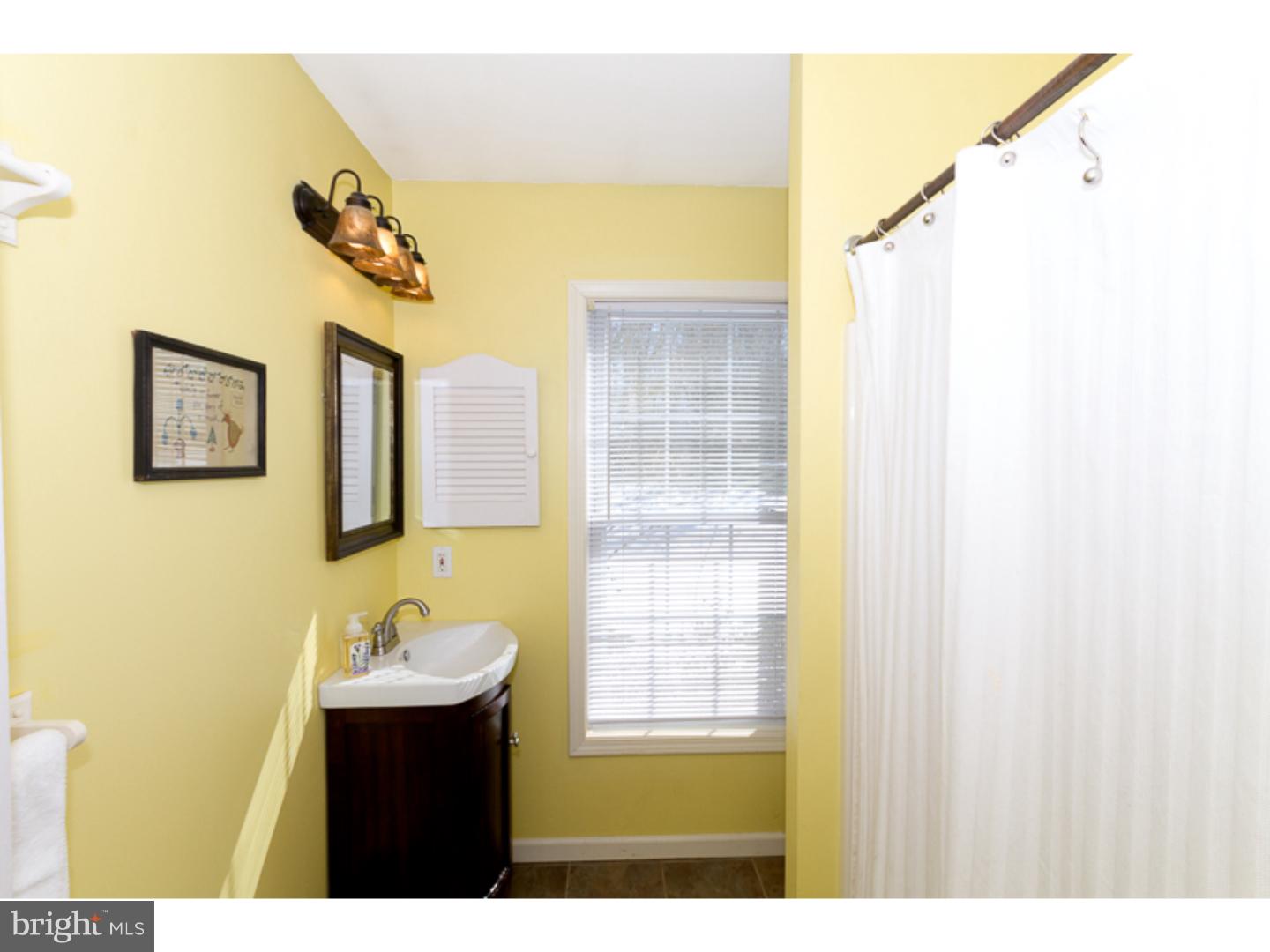254 Kaolin Road Coatesville, PA 19320 - Photo 15 of 25 Bathroom