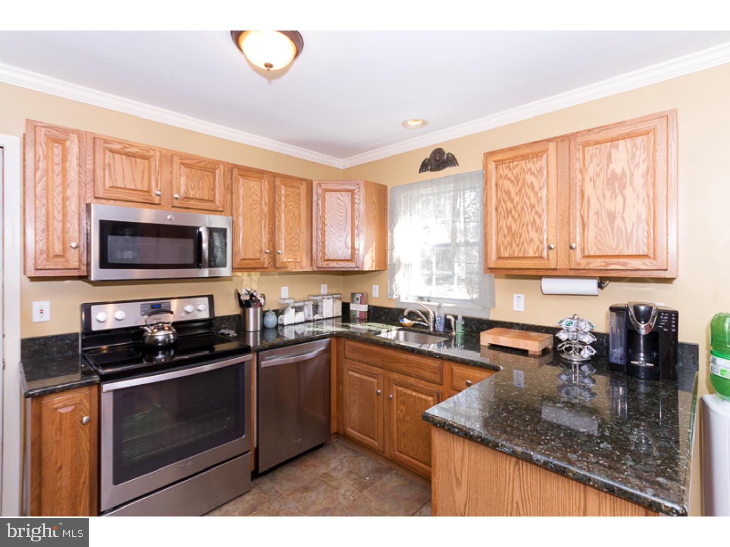 254 Kaolin Road Coatesville, PA 19320 - Photo 9 of 25 Kitchen