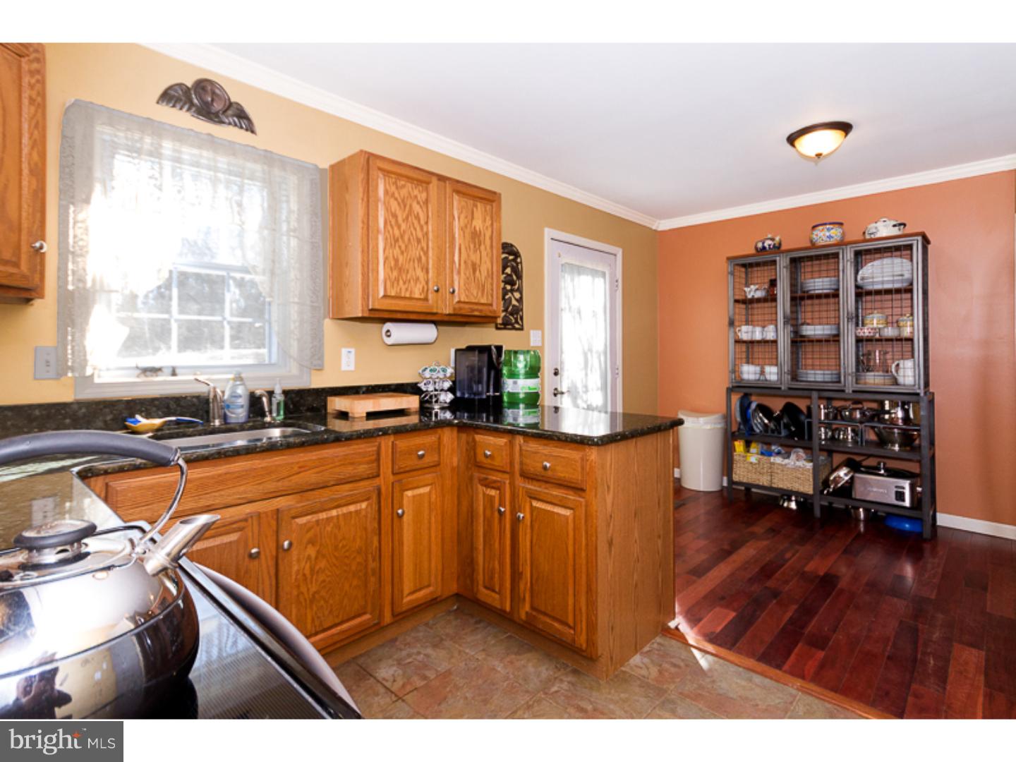 254 Kaolin Road Coatesville, PA 19320 - Photo 10 of 25 Kitchen