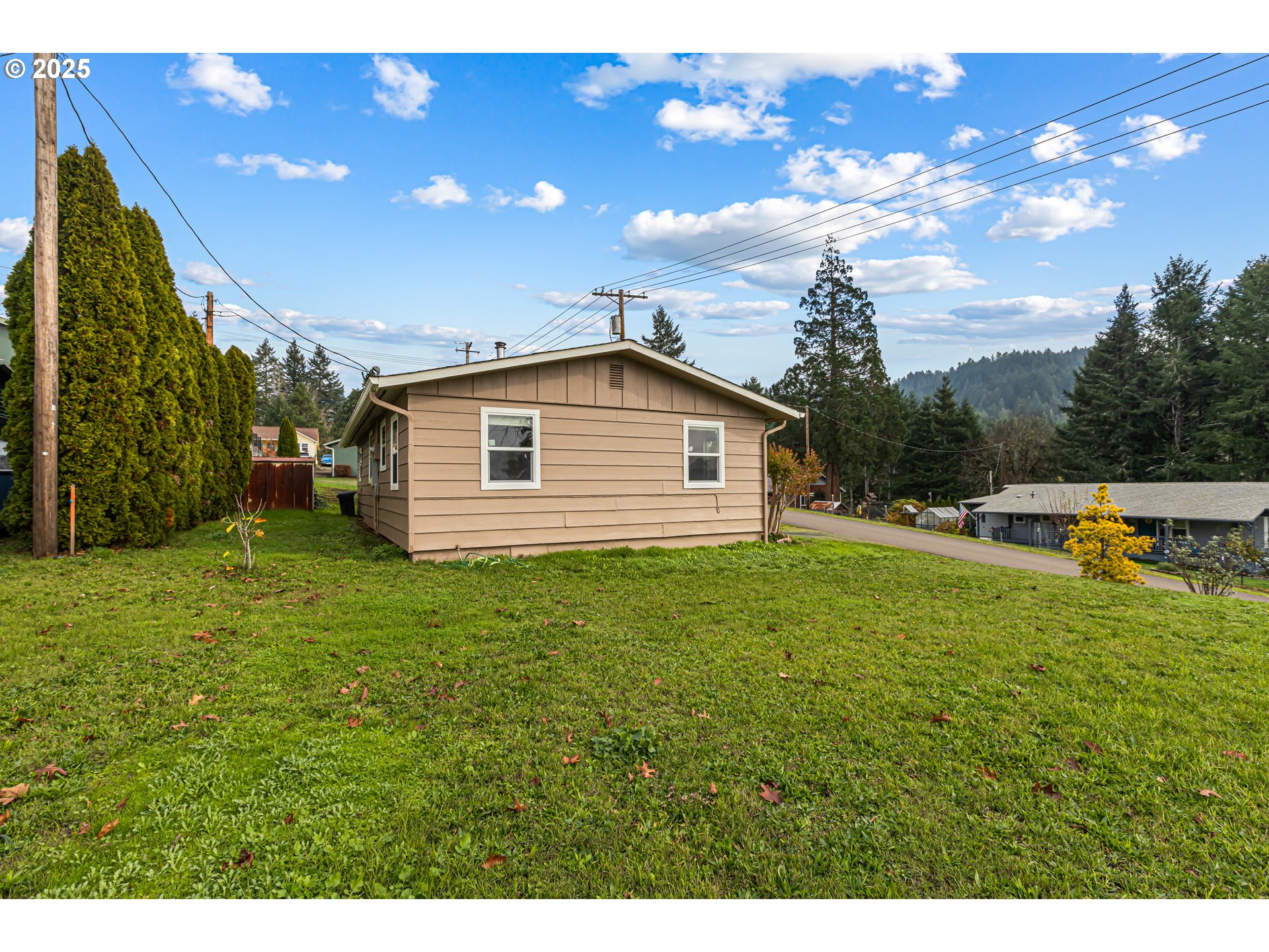 532 2nd Street Elkton, OR 97436 - Photo 31 of 32