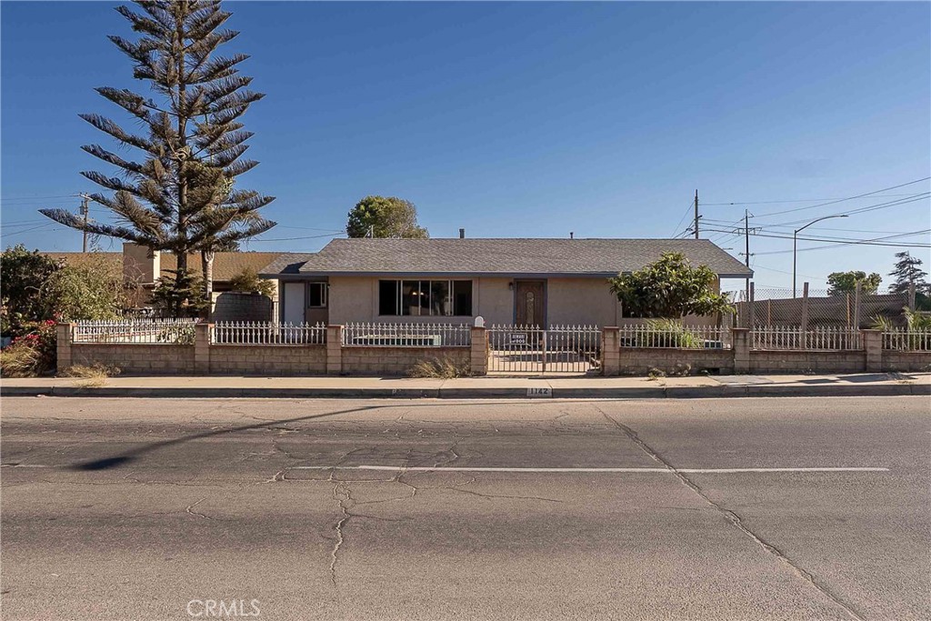 1142 West Donovan Road Santa Maria, CA 93458 - Photo 1 of 36 Gallery Image 1