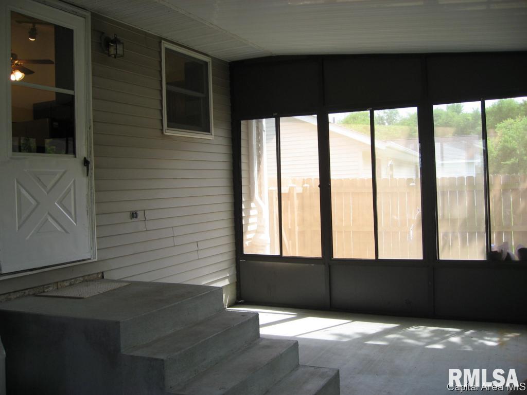 3020 Sutherland Road Springfield, IL 62702 - Photo 25 of 31