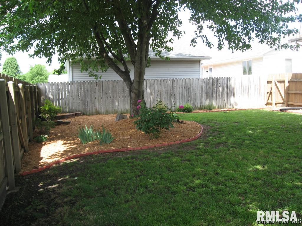 3020 Sutherland Road Springfield, IL 62702 - Photo 29 of 31