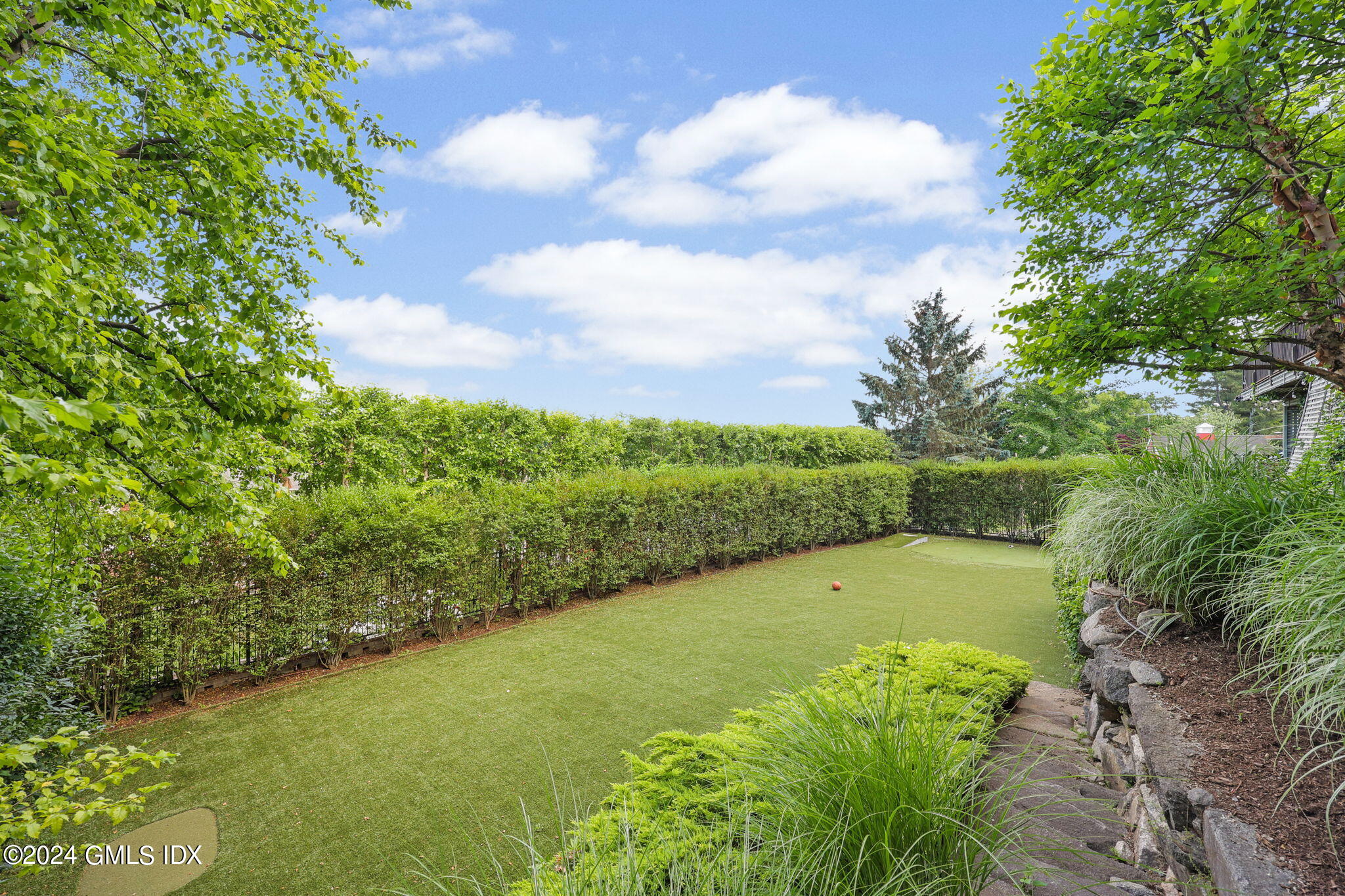 27 Cognewaugh Road Cos Cob, CT 06807 - Photo 31 of 35 17-web-or-mls-27-cognewaugh-rd